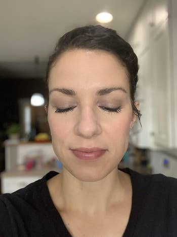 image of reviewer wearing the stone matte eyeshadow on their lids