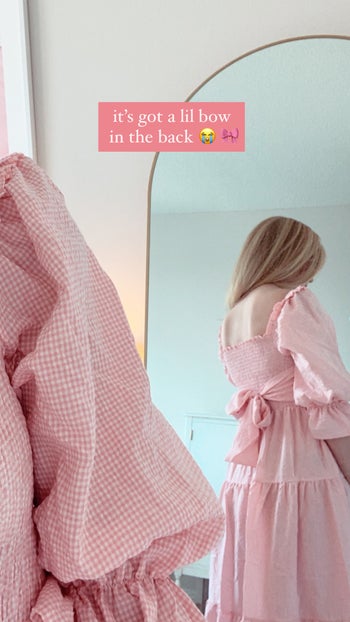 the same editor showing the bow in the back of the dress