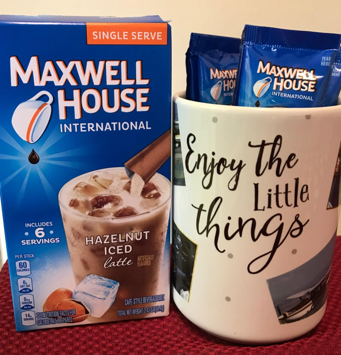 Instant Cold Foam: Maxwell House Iced Latte with Foam Review 