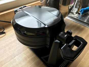 Reviewer image of closed black waffle maker