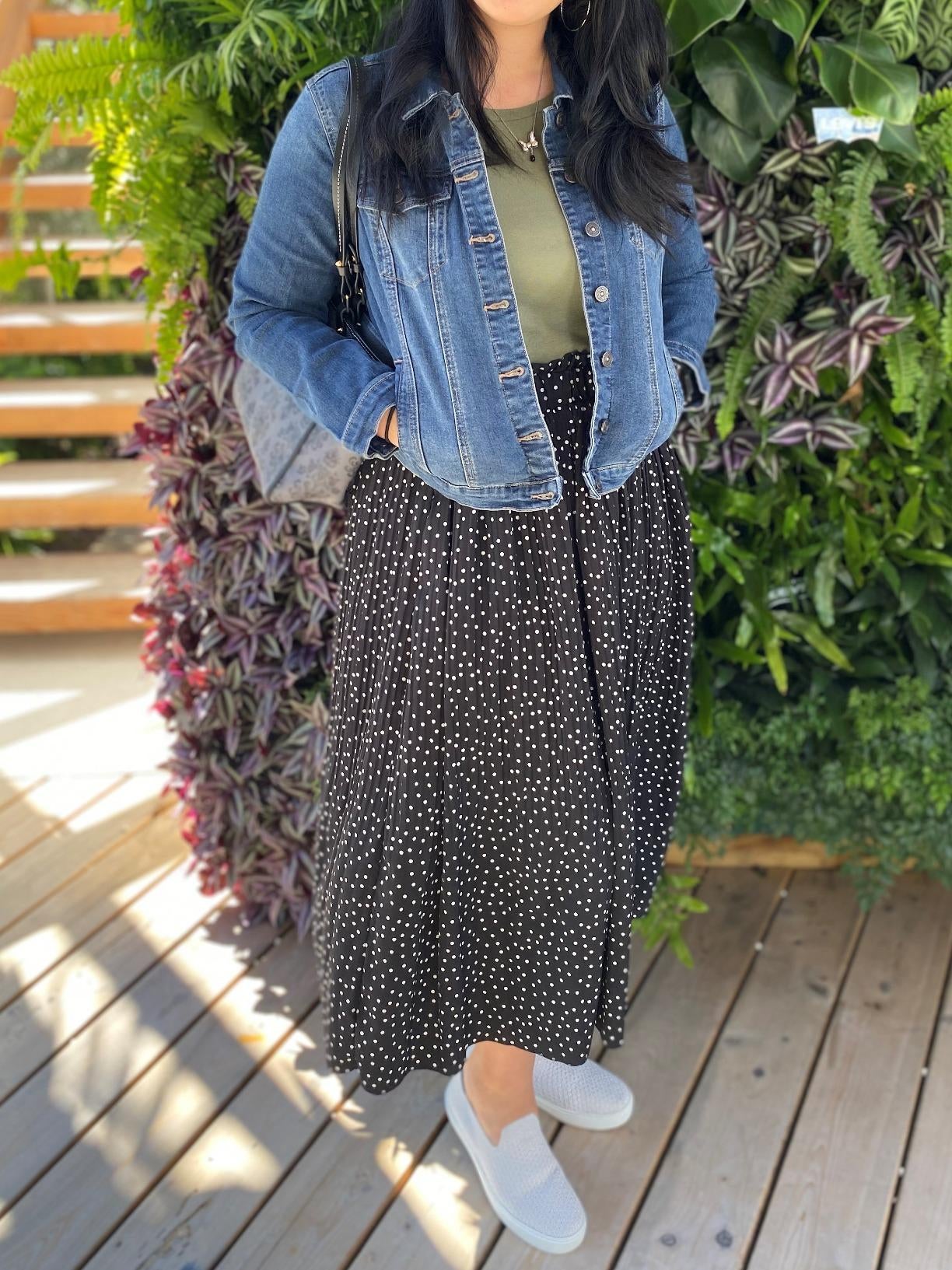 The search for reasonable work clothes: My absolute-most-comfortable  business casual clothing (and the stuff that didn't work out) – PhD in  Clothes