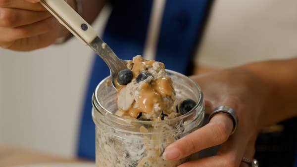 Banana-Blueberry Overnight Oats