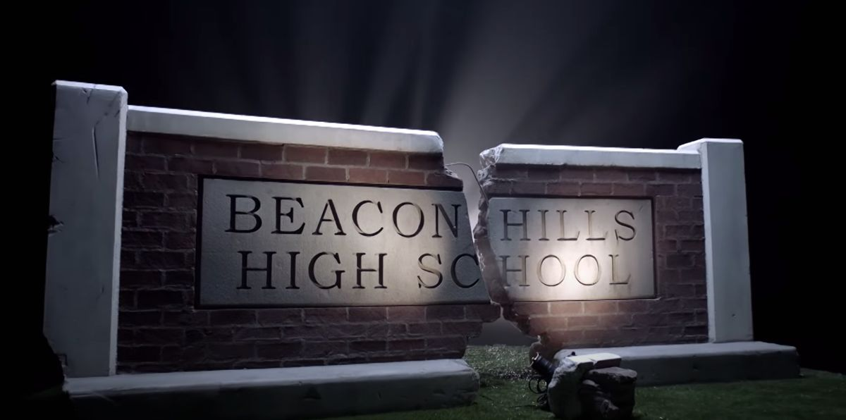 Metal Wall Sign - Beacon Hills High School Teen Wolf Series Arrow