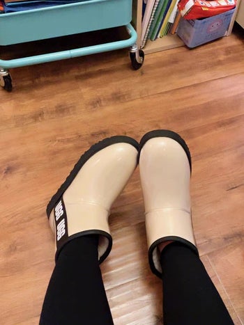 another reviewer wearing the boots