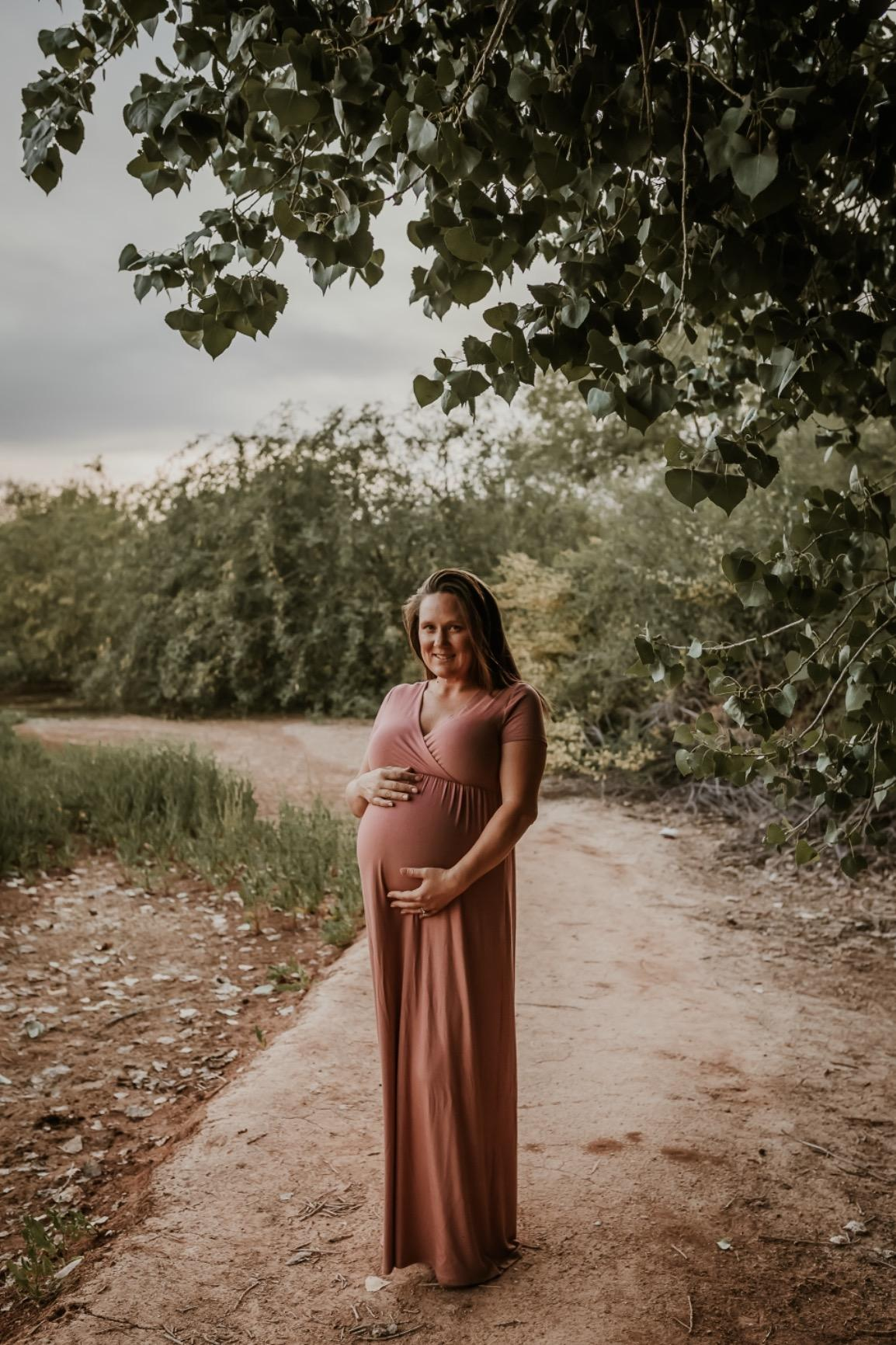 Best Maternity Dresses on Amazon for Photoshoots | Detroit Newborn and  Maternity Photographer — Chelsie Maurer Photography