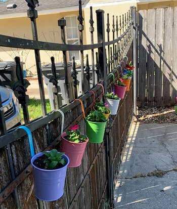 another reviewer's hanging pots on a fence
