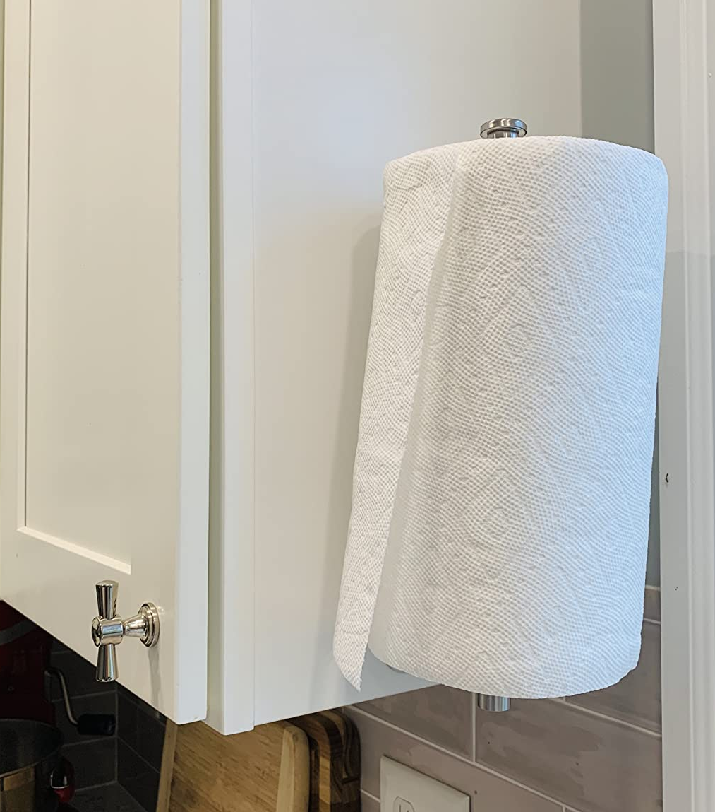 Paper towel holders have a secret storage function, and TikTok is furious  they didn't know sooner