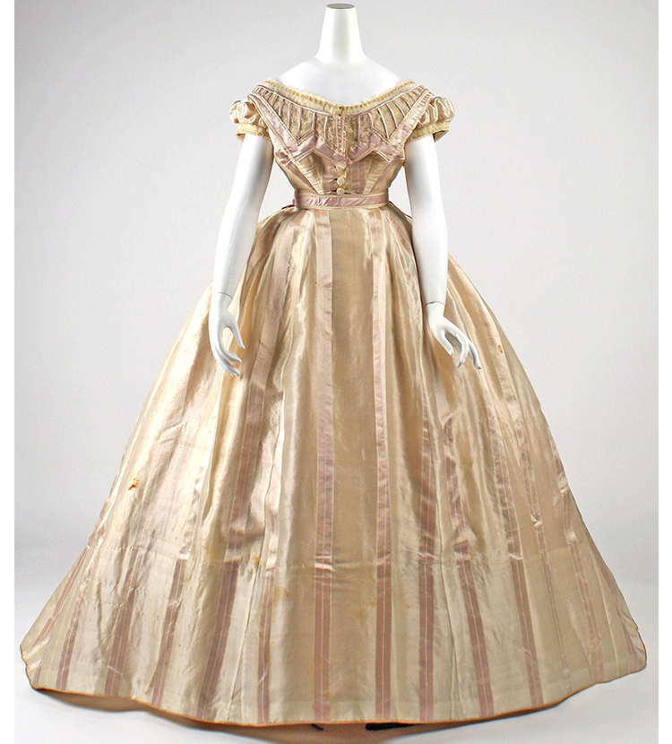 1800s clothing female