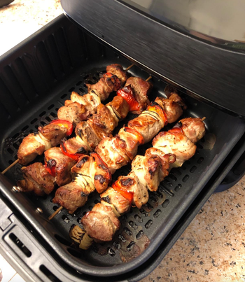 Kebabs perfectly crisped in the air fryer basket 