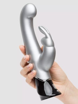 Model holding silver vibrator