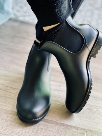 lined chelsea rain boots