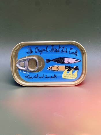 Tin tin labeled
