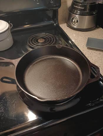 a reviewer's pan on their stove