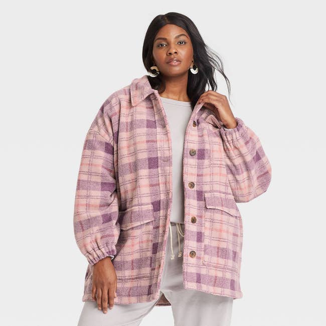 model wearing the pink plaid shacket