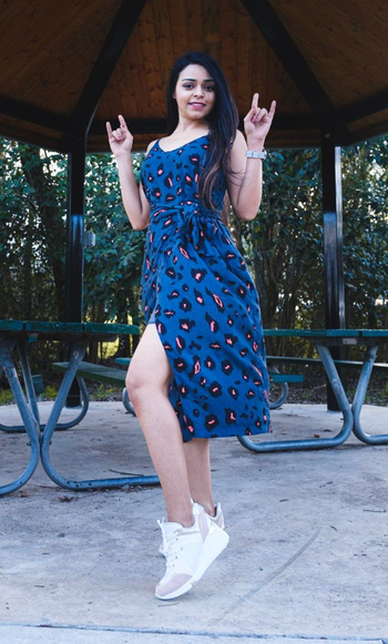 another reviewer in an animal print version of the dress