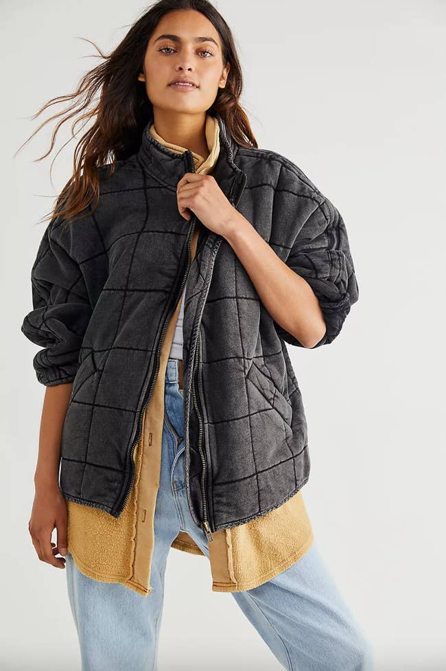 the quilted jacket in black