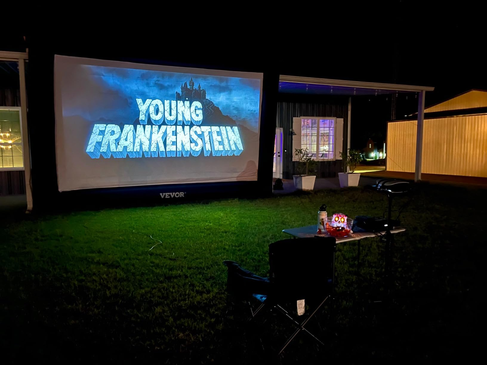 Outdoor movie   setup showing 