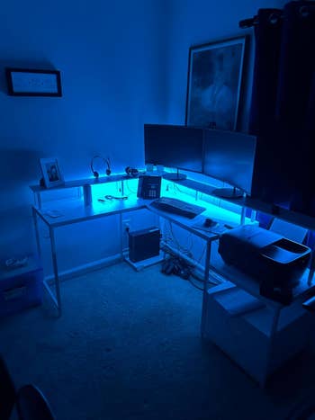 Top 27 Corner Desks For Small Home Offices