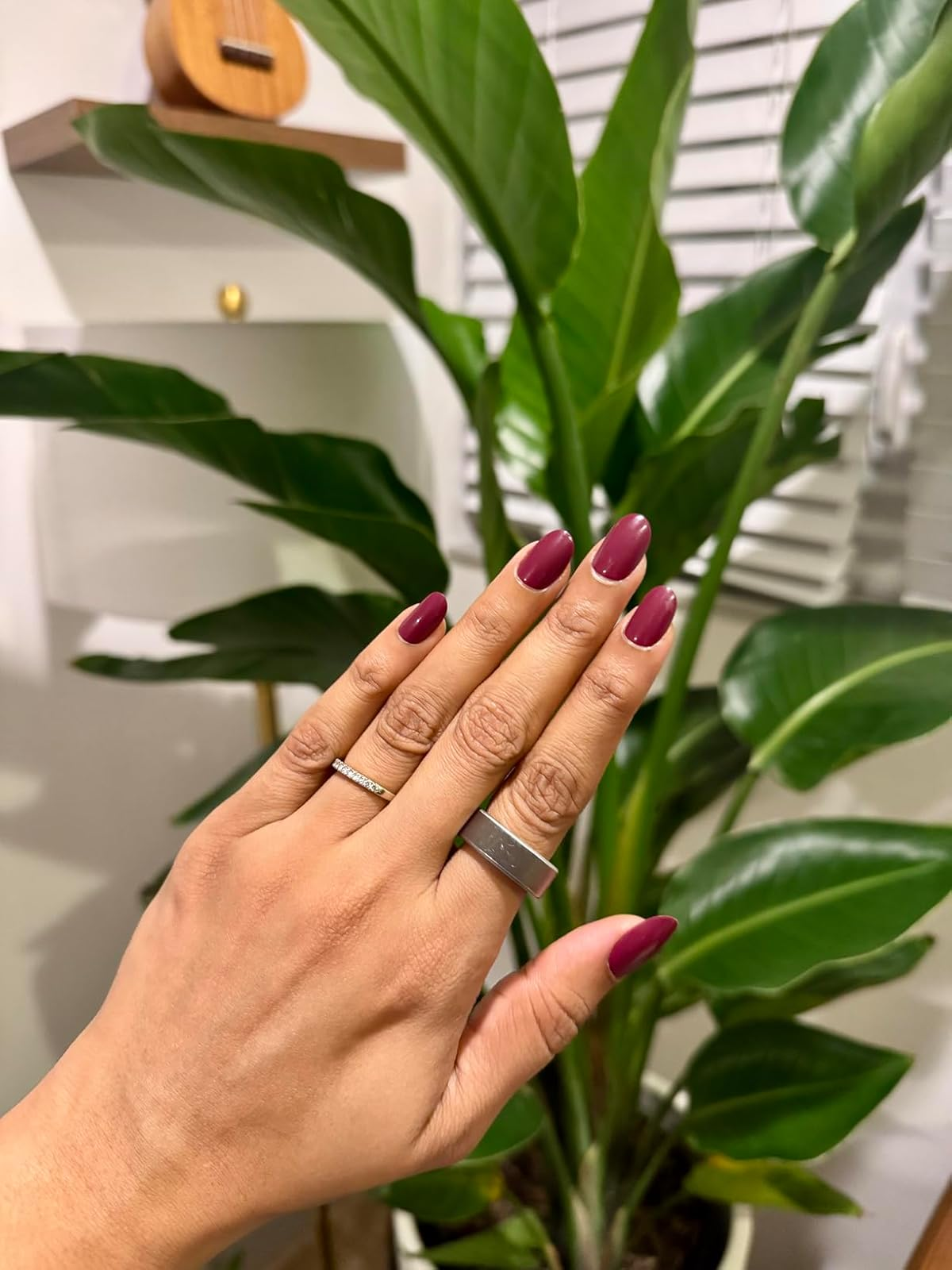 the berry colored. nails