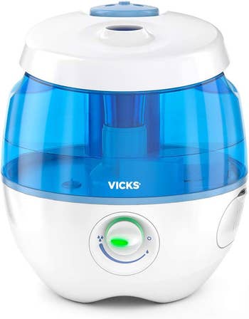 product image of the Vicks humidifier