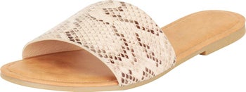 the sandals in beige snakeskin print