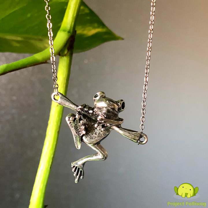 silver frog pendant necklace