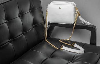 the purse in white