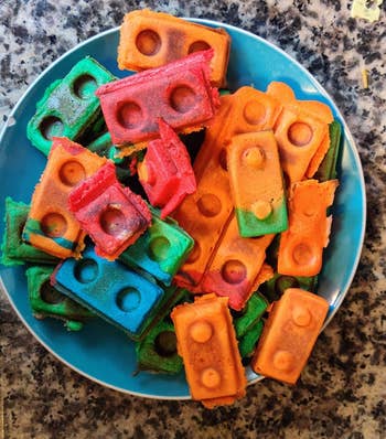 Waffle pieces shaped similar artifact gathering blocks connected a bluish plate, featuring antithetic colors