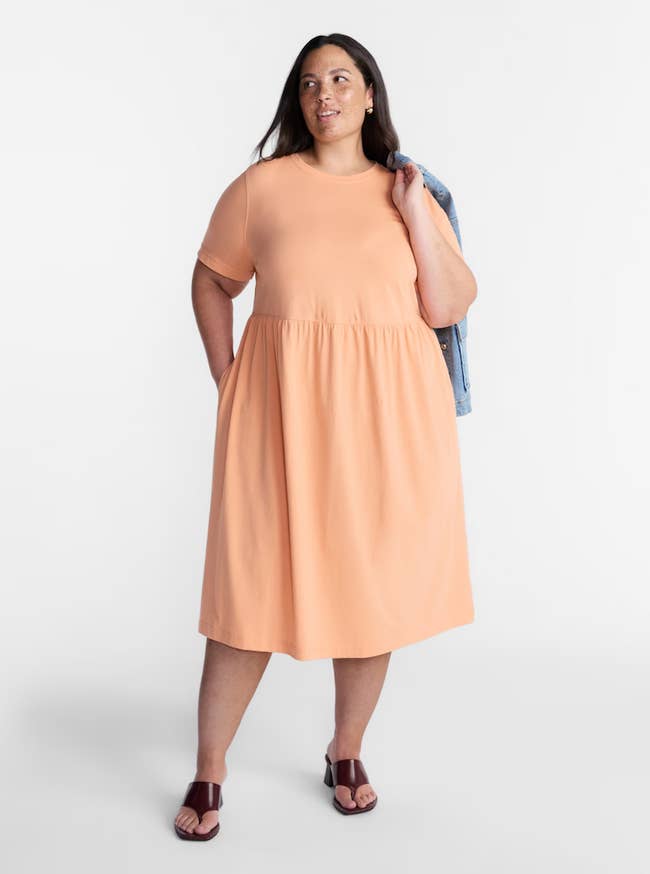 A exemplary wearing the dress
