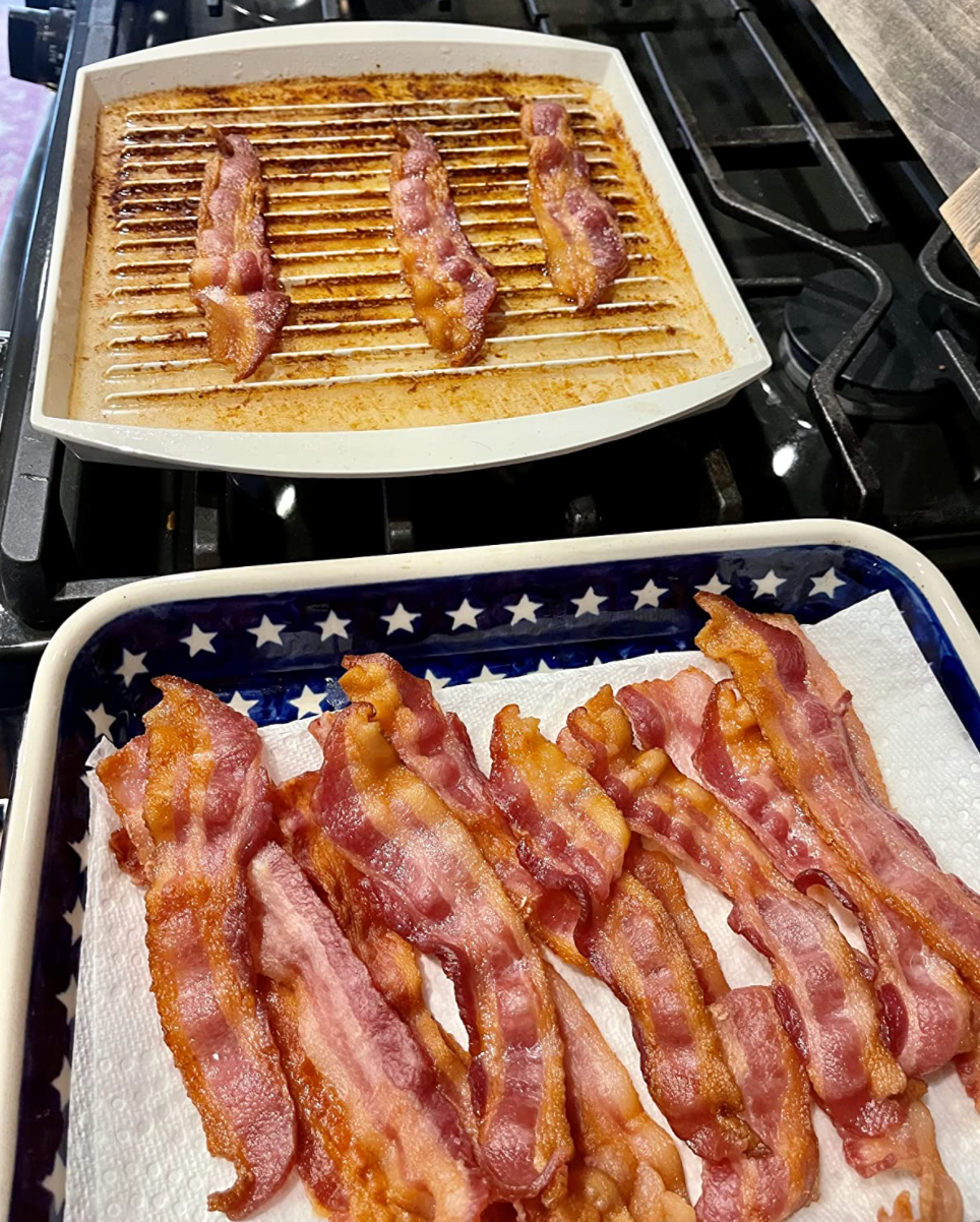 a reviewer photo of perfectly cooked bacon made in the microwave bacon cooker