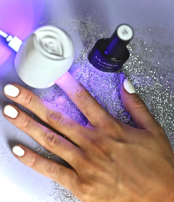 uv lamp being on gel nail polish