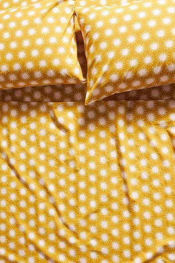 The yellowish  prima   burst expanse  acceptable   connected  a bed