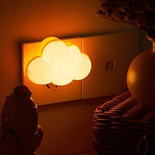 the cloud light plugged into an outlet