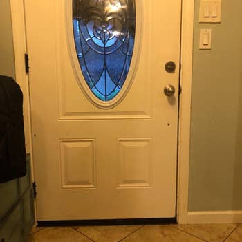 the same white door totally clean