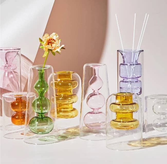 Glasses vases with inner colored curved glass detail 