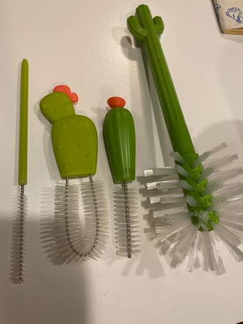 the brushes pulled out to reveal the bristles