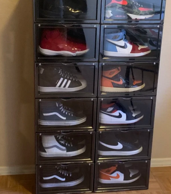 reviewer photo of black sneaker boxes