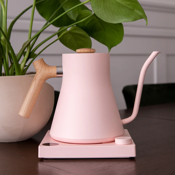 Pink version of the kettle 