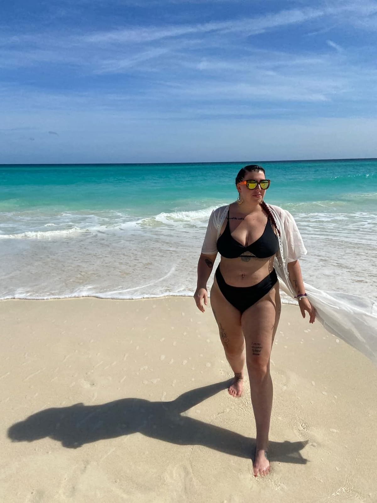 reviewer walking in the black bottoms