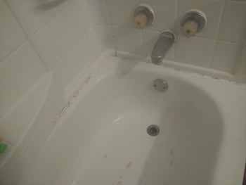 a much cleaner bathtub