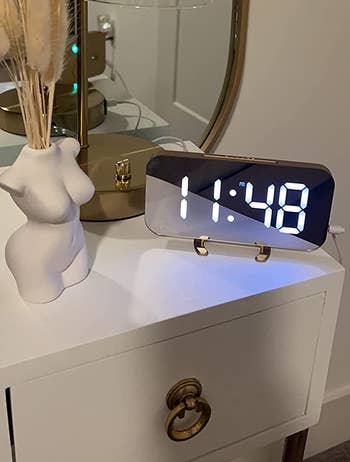 same clock on a different reviewer's desk