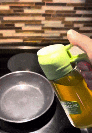 A reviewer using the oil sprayer and its various ways of dispensing