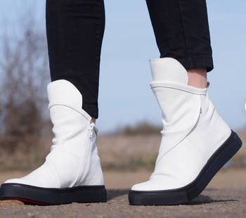 The sneaker boots in white