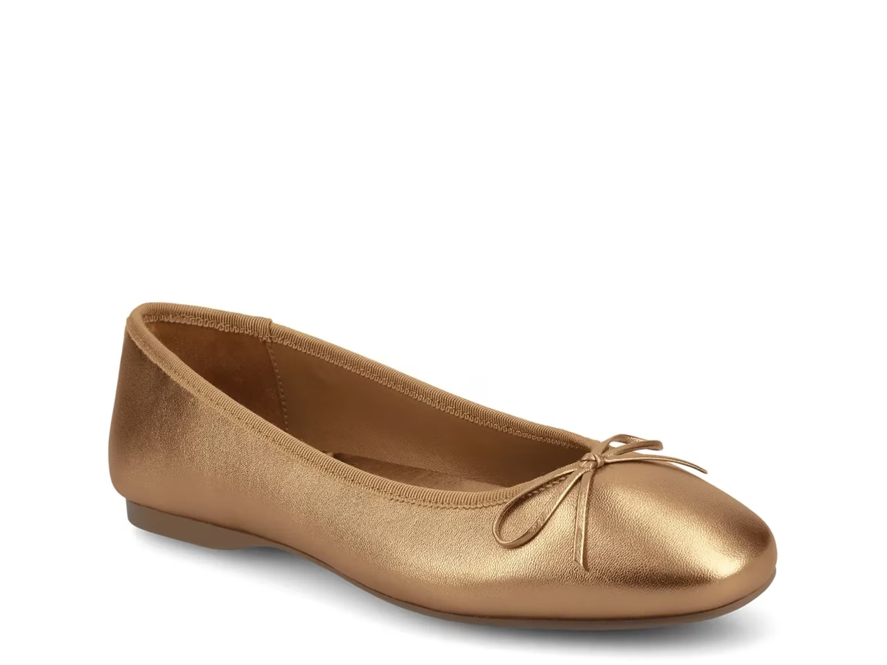 27 Comfy Travel Shoes From DSW You Need Now