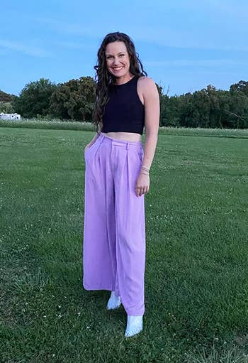 reviewer in the flowy purple palazzo pants