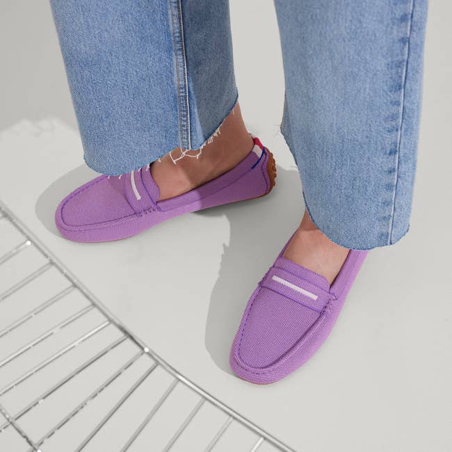model wearing the loafers in lilac