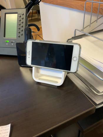 reviewer photo of iphone charging horizontally