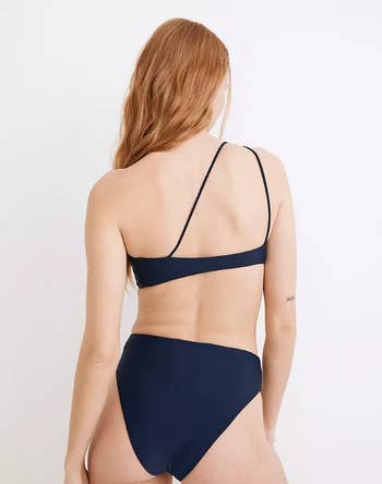 shot of the back of the top showing two thin straps