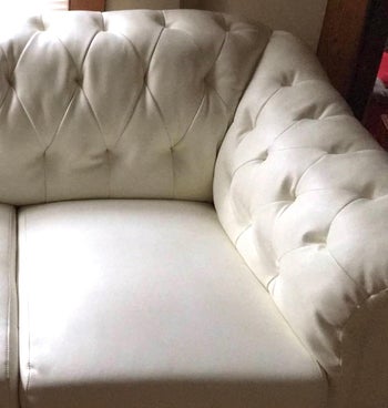 white couch without the pen marks