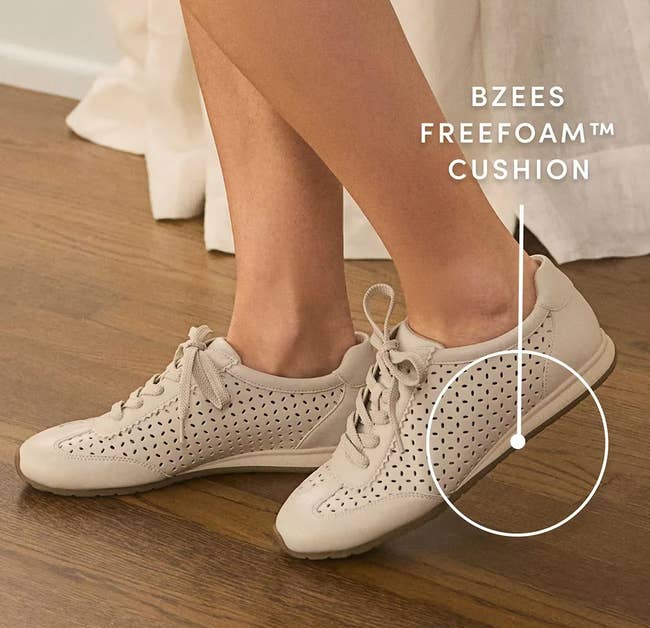 27 Comfy Travel Shoes From DSW You Need Now